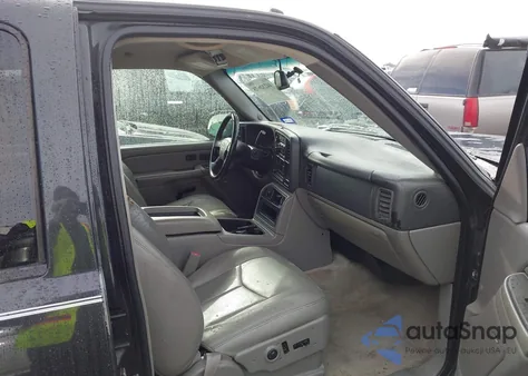 2005 Chevrolet Tahoe Lt из США, поврежденный, VIN 1GNEC13T75R217421